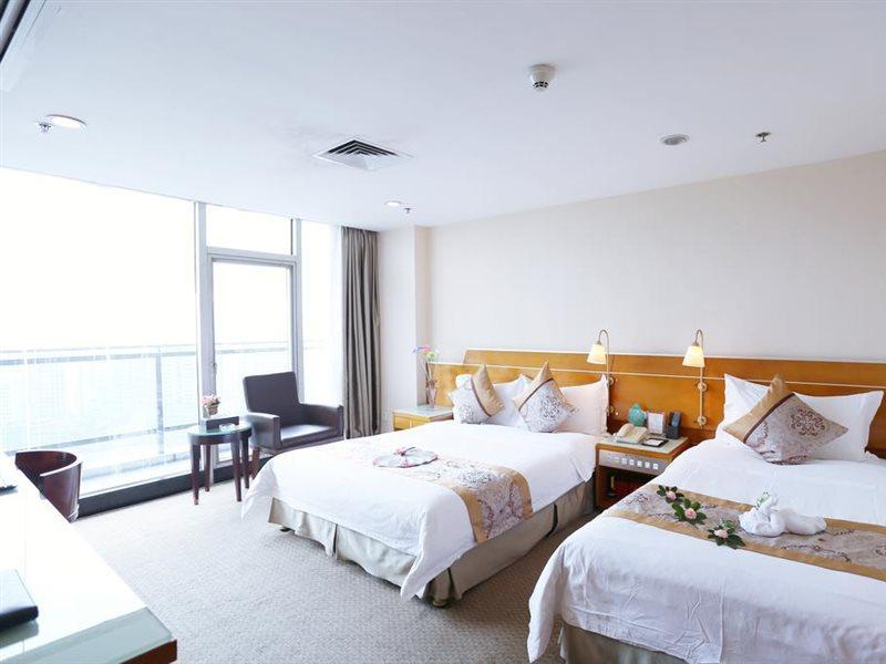 Yihe Hotel Canton Esterno foto