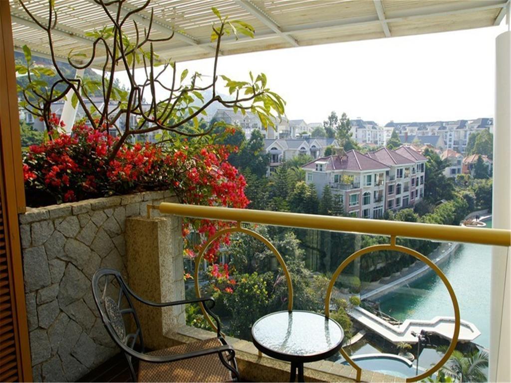 Yihe Hotel Canton Esterno foto