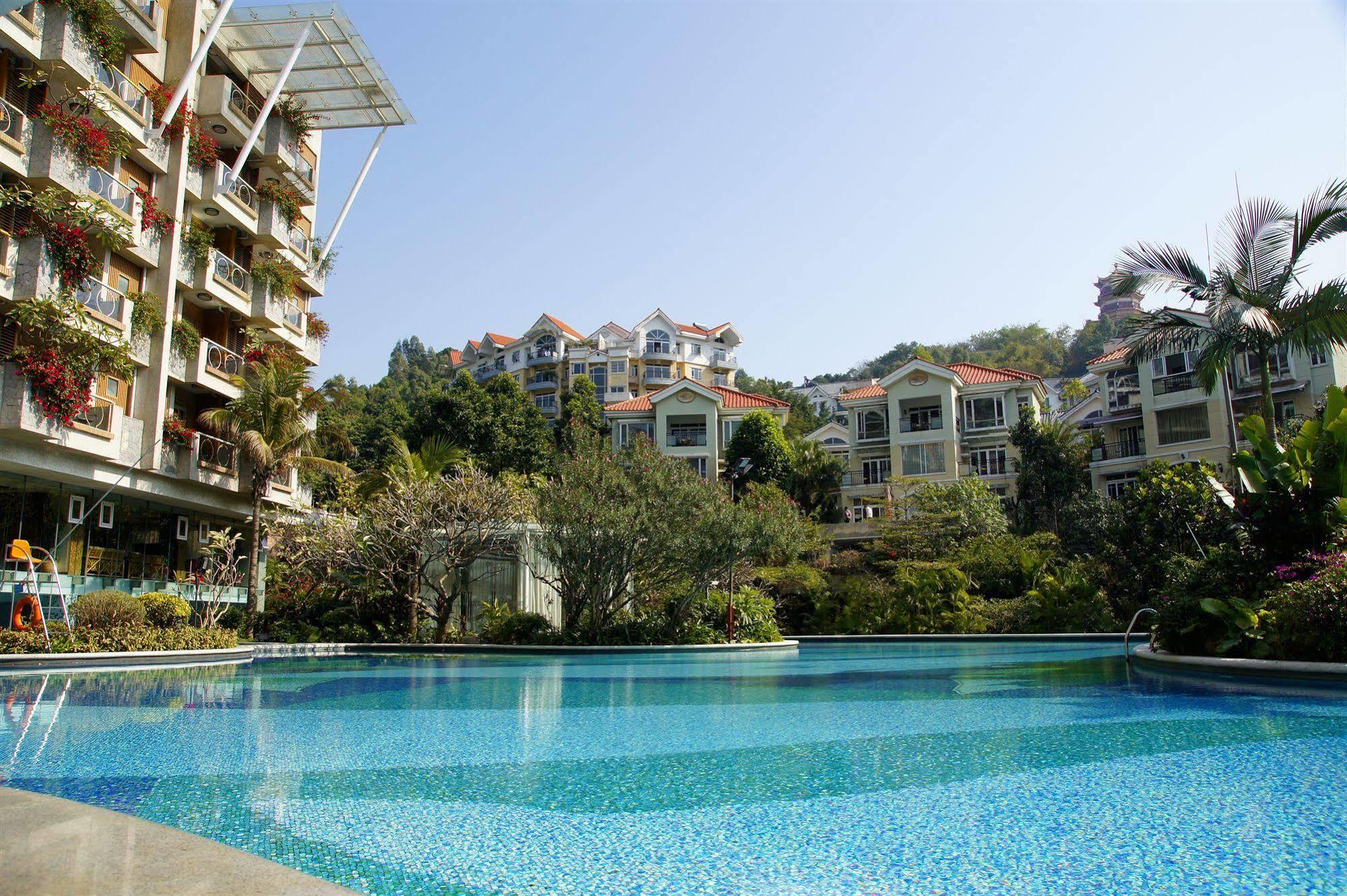 Yihe Hotel Canton Esterno foto