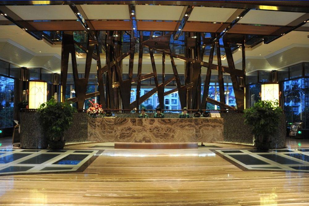 Yihe Hotel Canton Esterno foto